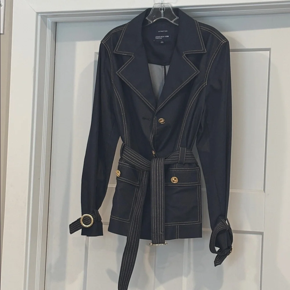 Jones of New York! with Gold Details STUNNING - Picture 8 of 8
